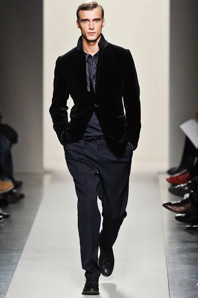 Look 36